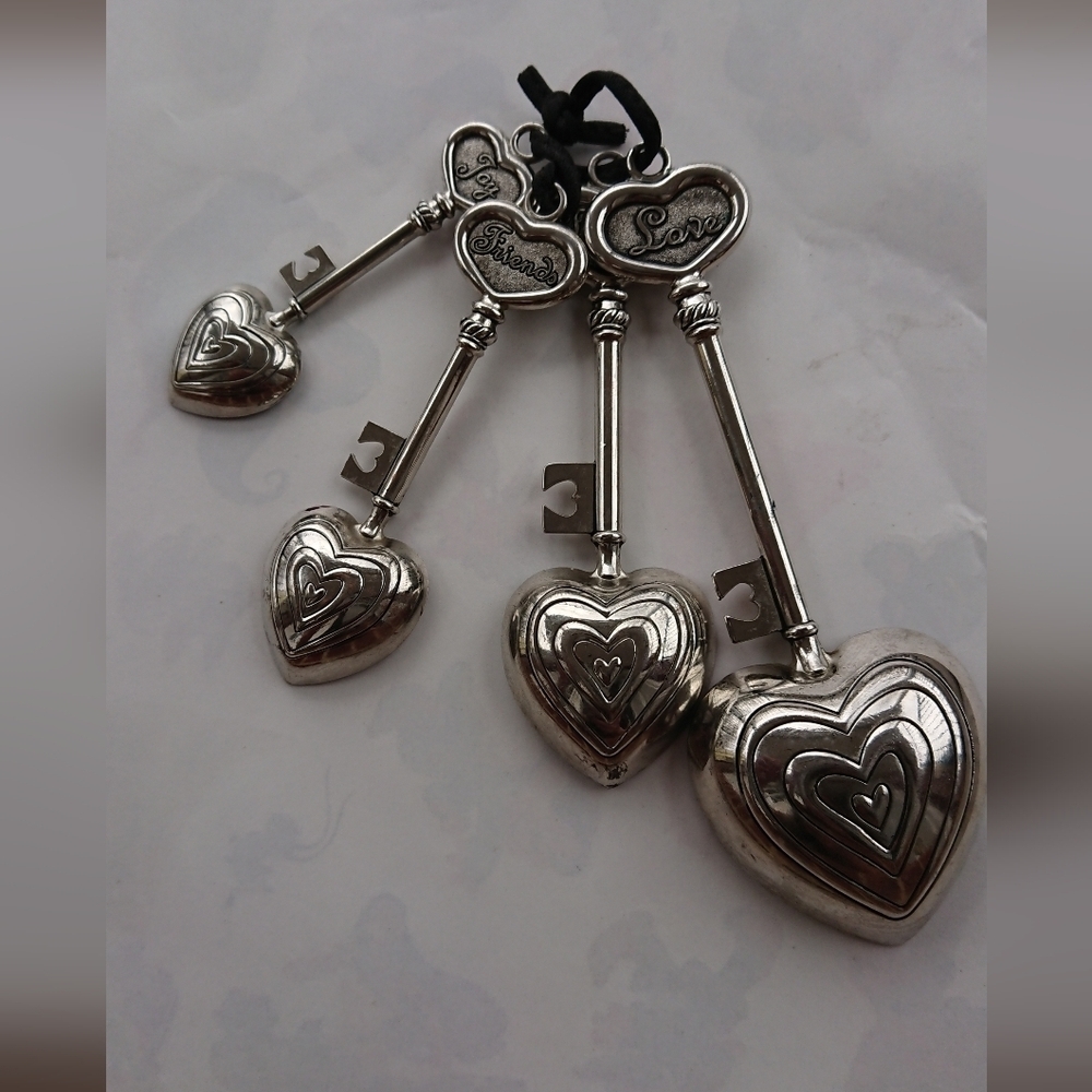 4 Measuring Spoons- Key Hearts Silver Tone